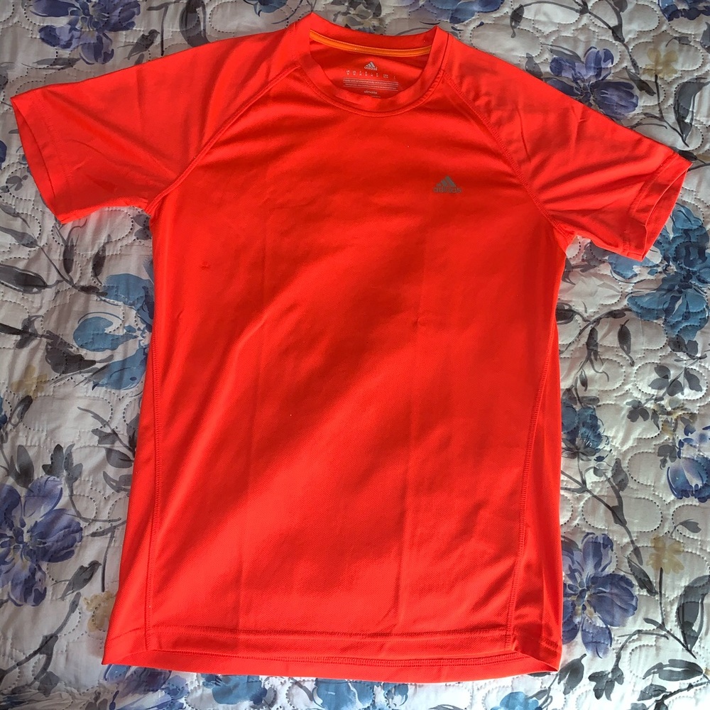 Adidas Tshirt